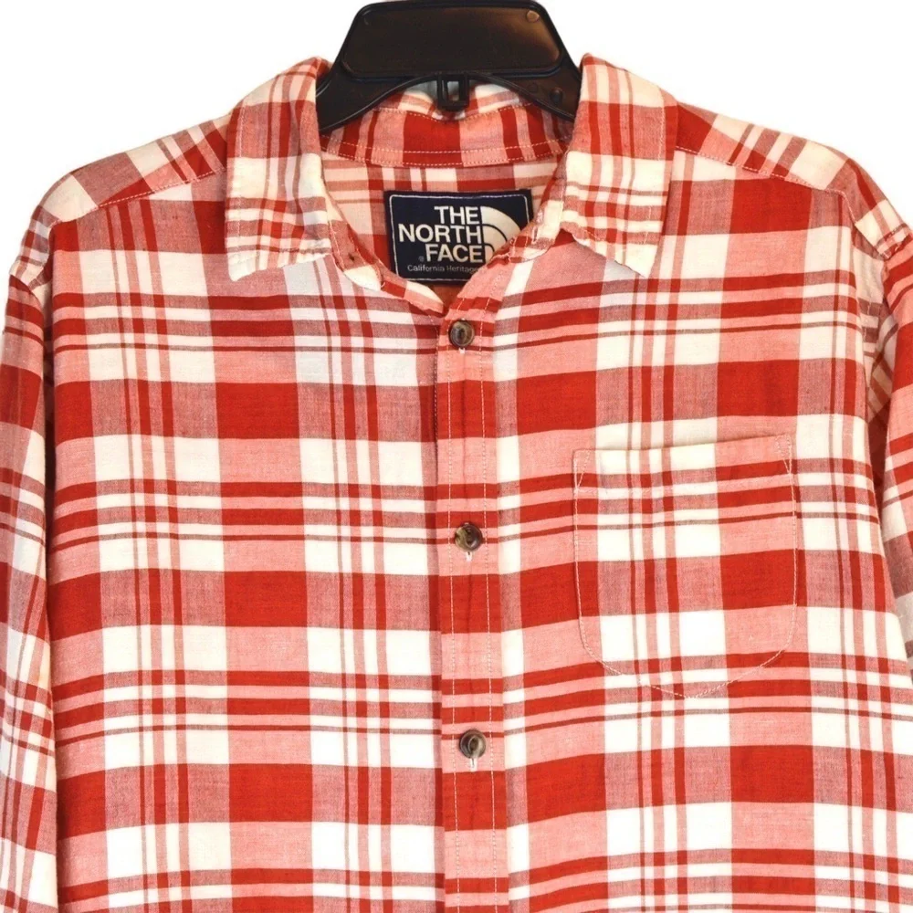 The North Face Men’s Linen Blend‎ Red Plaid Long Sleeve Button Down Shirt, Large